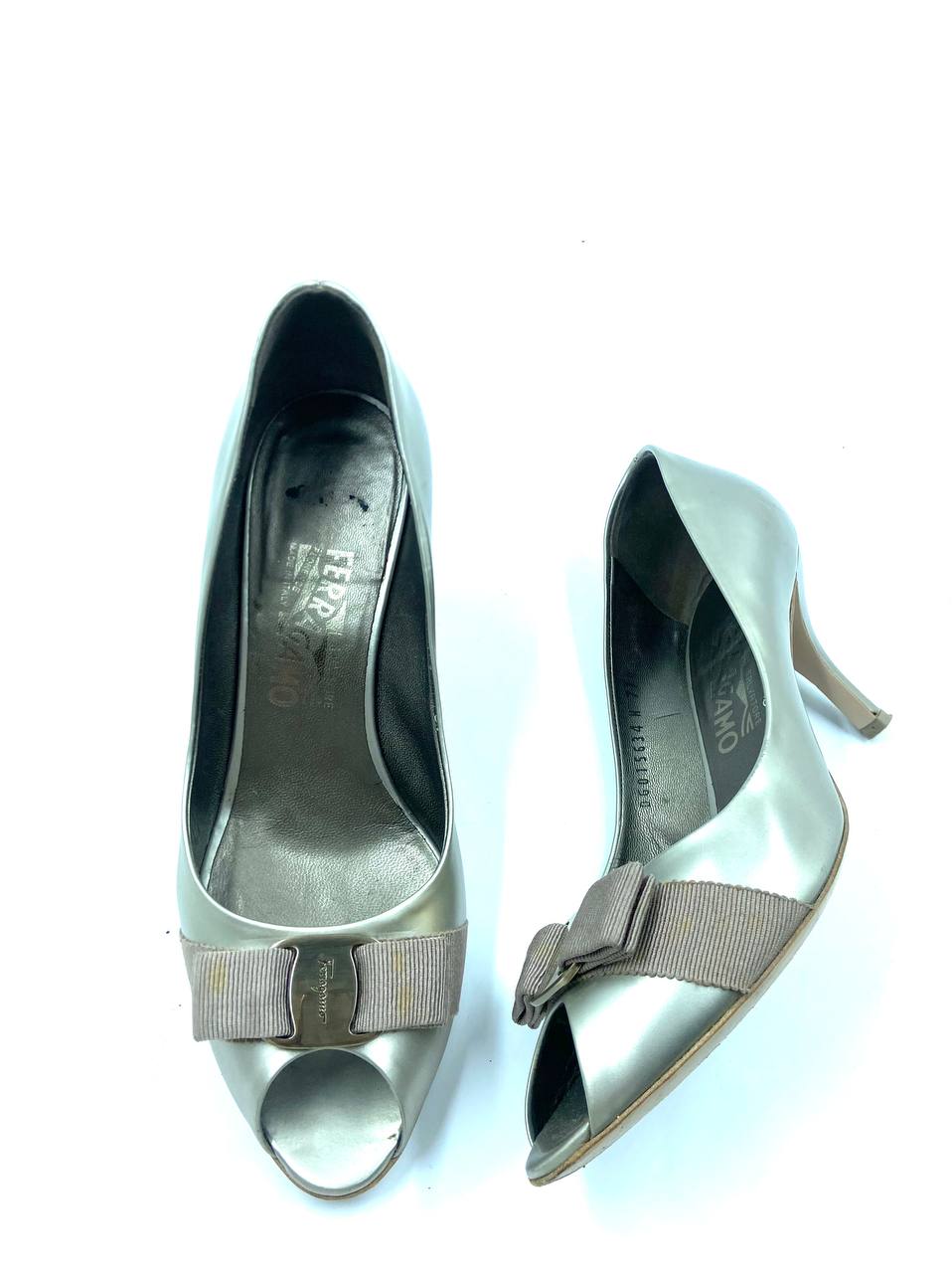 Ferragamo - High Heels 7.5