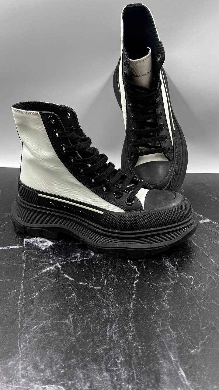 Alexander McQqueen Boots 38