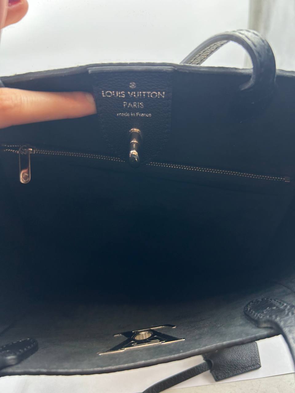 Louis Vuitton - Shoulder bag