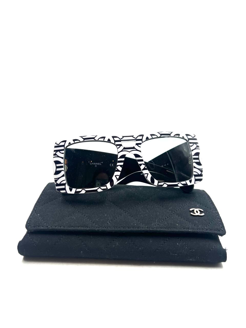 Chanel - SUNGLASSES