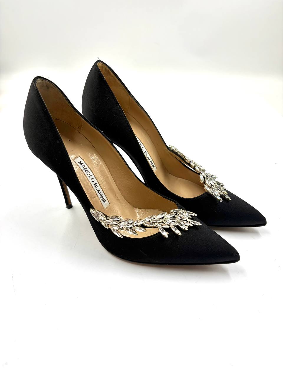 Manolo Blahnik - heels 37.5