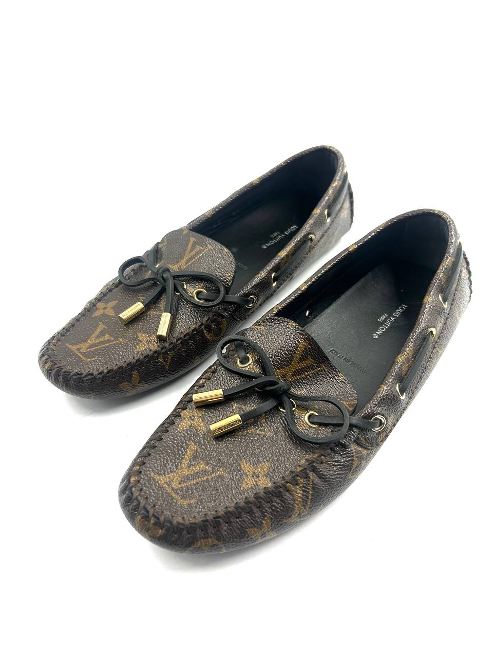 Louis Vuitton - loafers 37