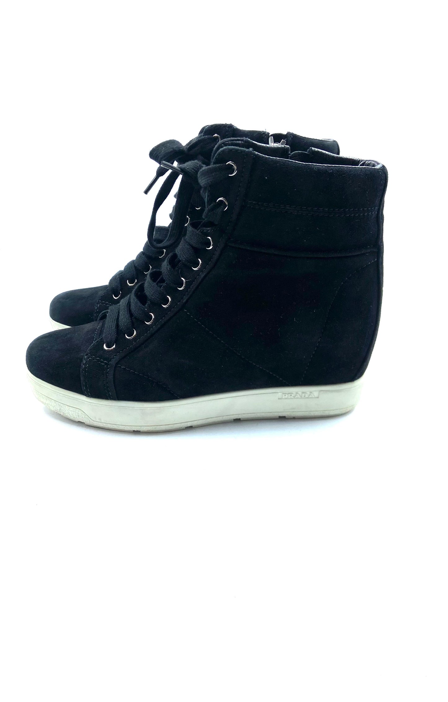 Prada - Sneakers 37