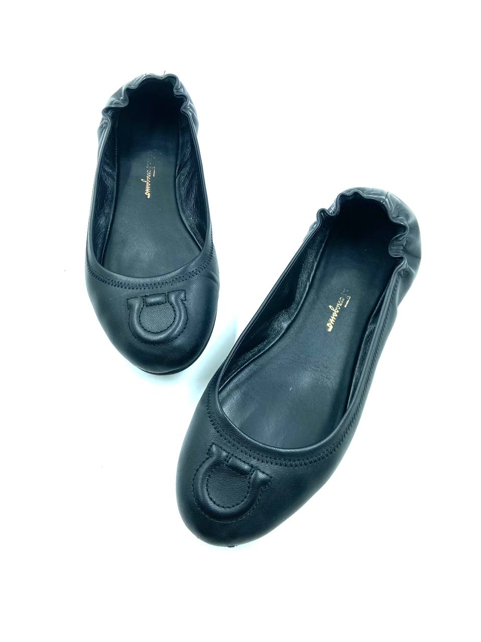 Ferragamo - Flats 5.5