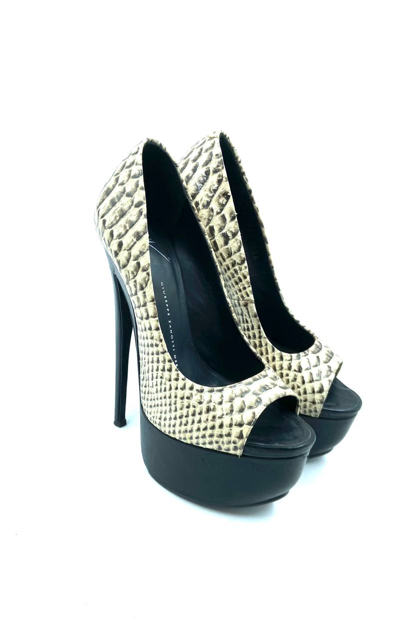 Guiseppe Zanotti - High Heels 38