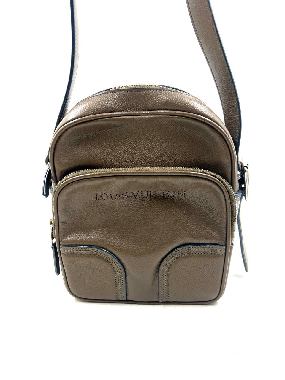 Louis Vuitton - Crossbody Bag