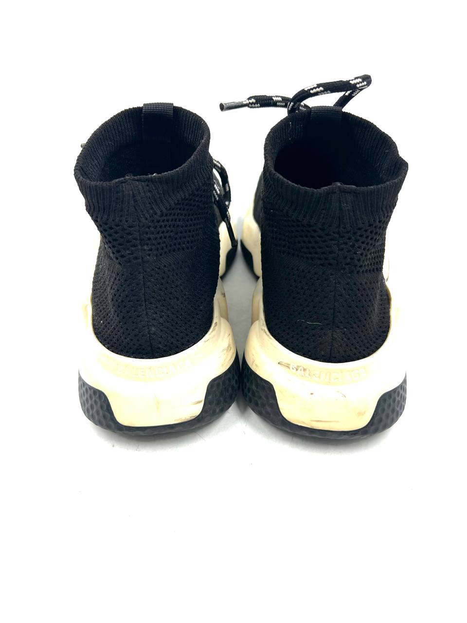 Balenciaga - Sneakers - 38