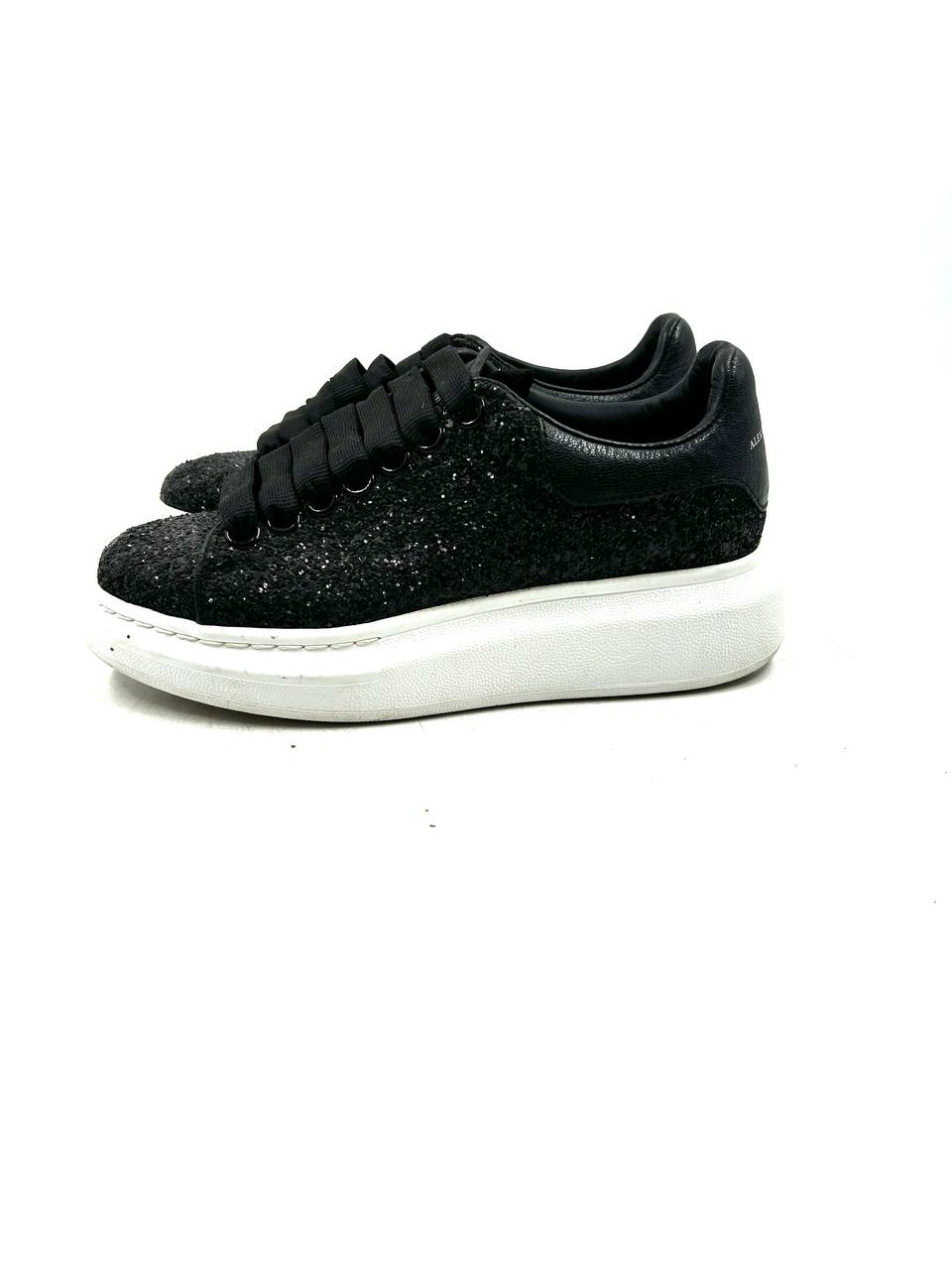 Alexander McQueen - Sneakers - 35