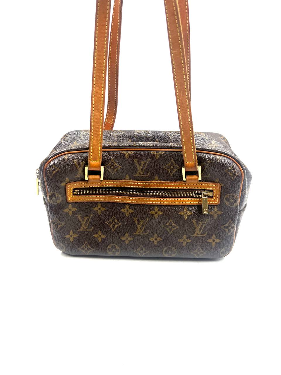 Louis Vuitton - shoulder bag