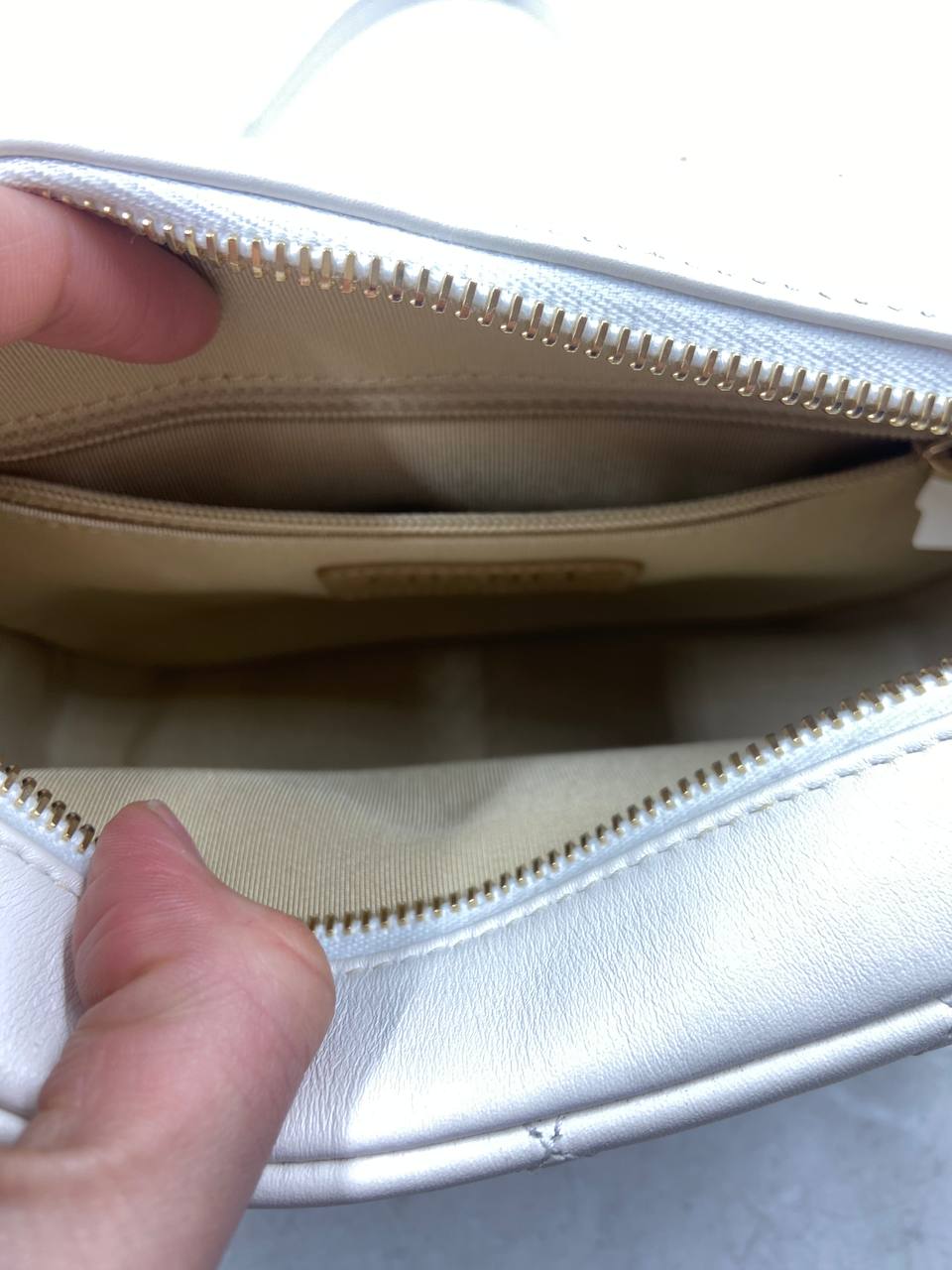 Chanel - crossbody bag