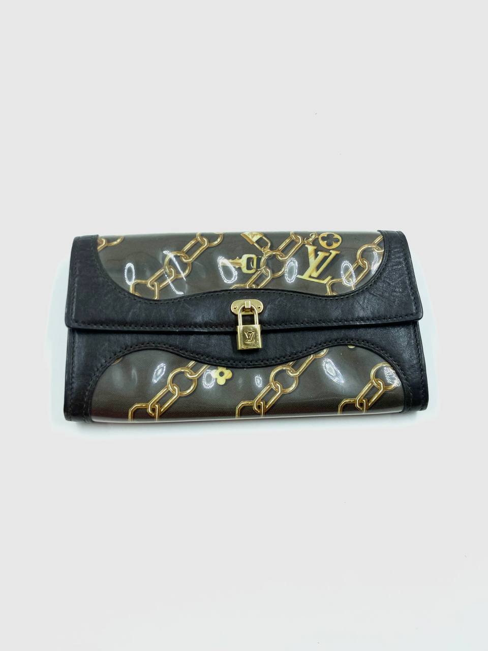 Louis Vuitton- Wallet