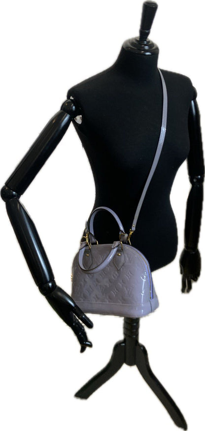 Louis Vuitton - Crossbody
