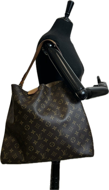 Louis Vuitton - Shoulder Bag