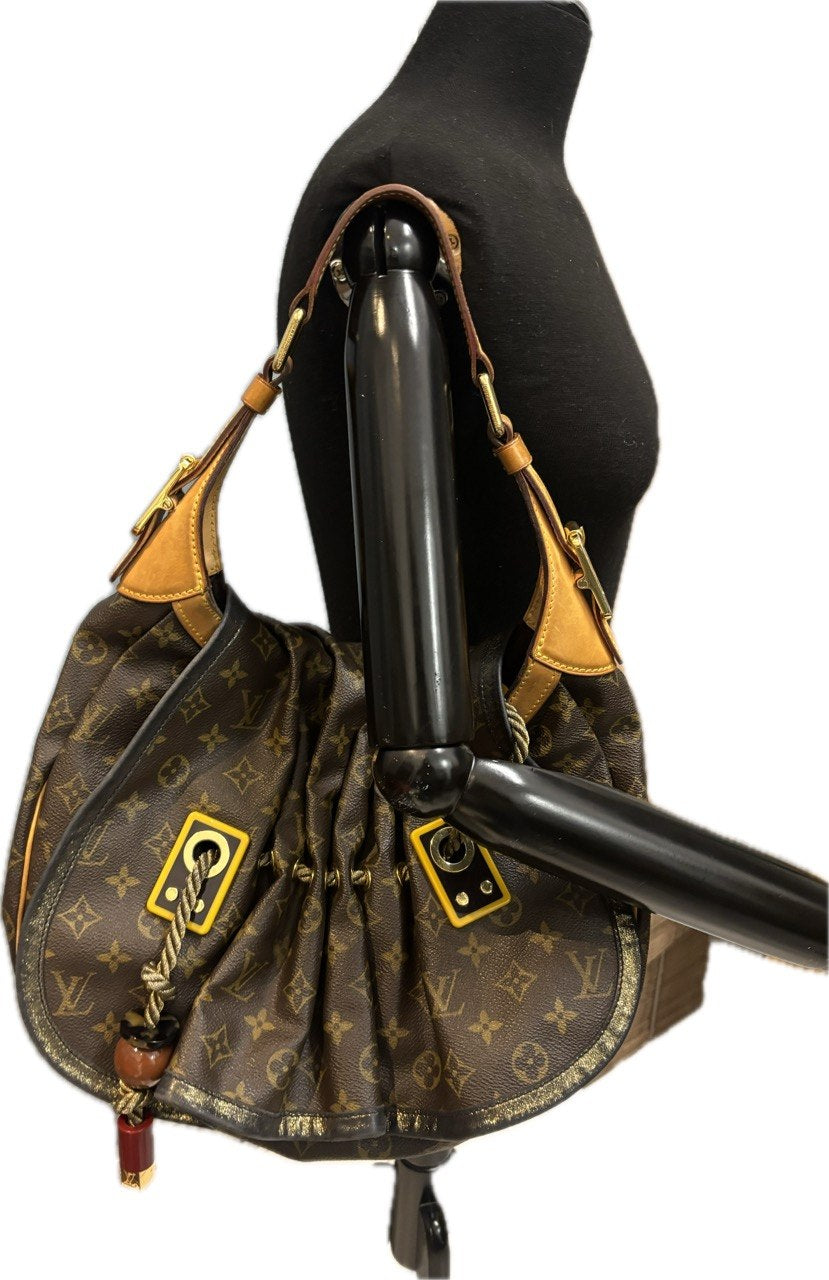 Louis Vuitton - Shoulder Bag