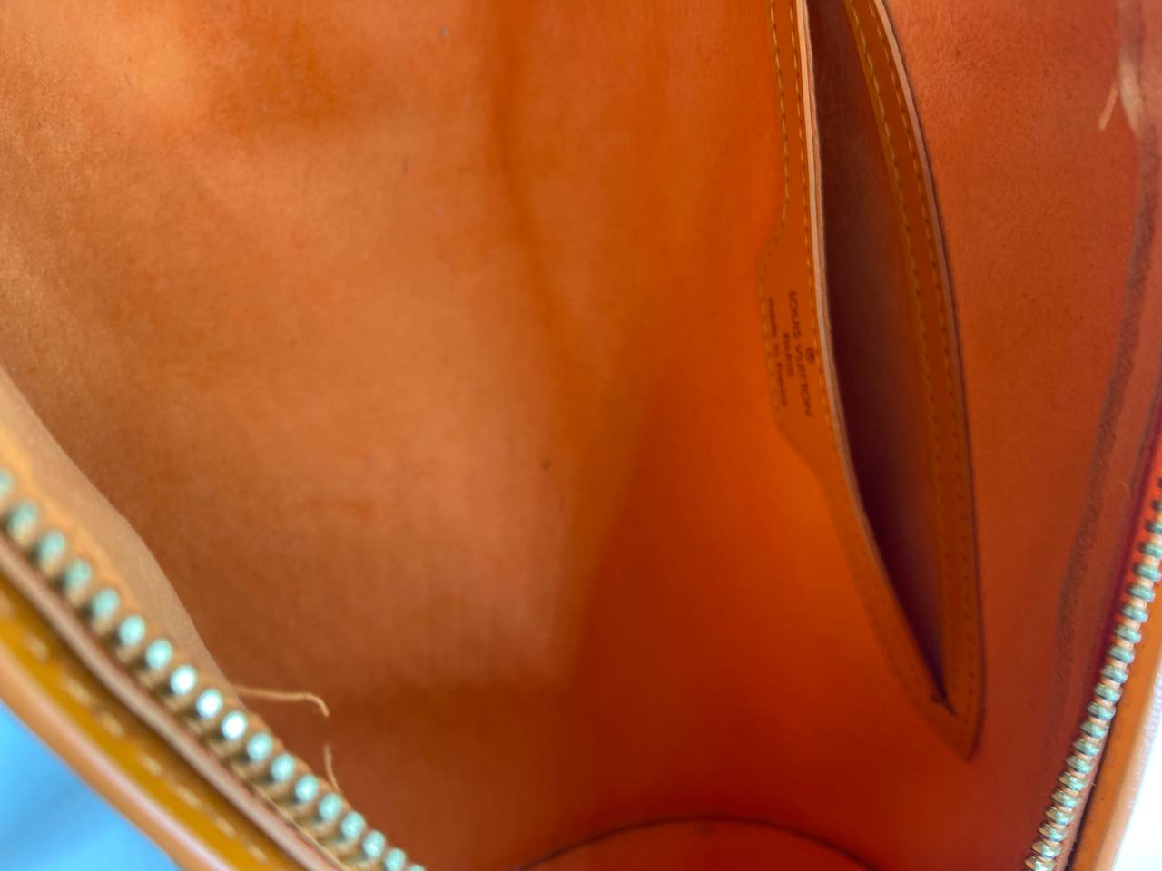 Louis Vuitton - Shoulder Bag
