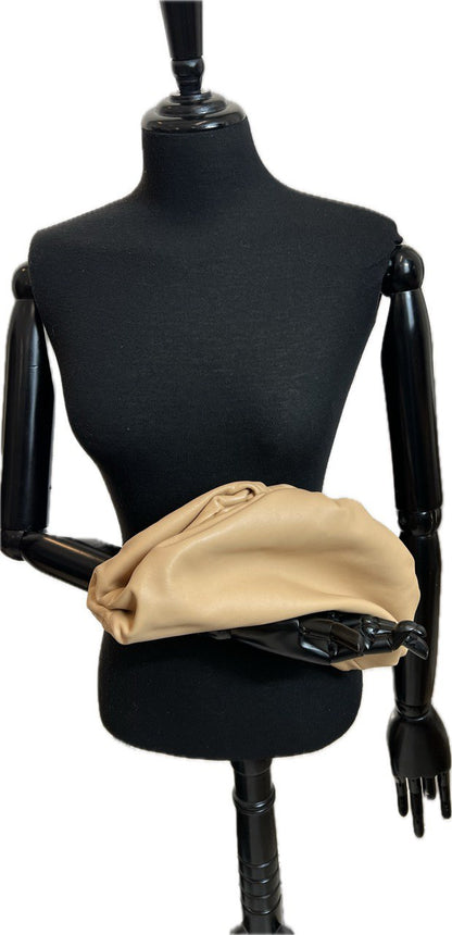 Bottega Veneta - clutch