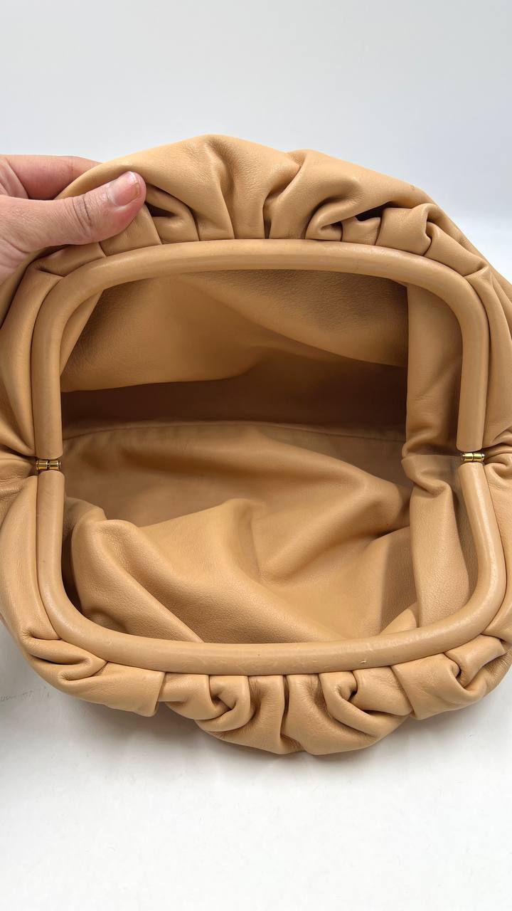 Bottega Veneta - clutch