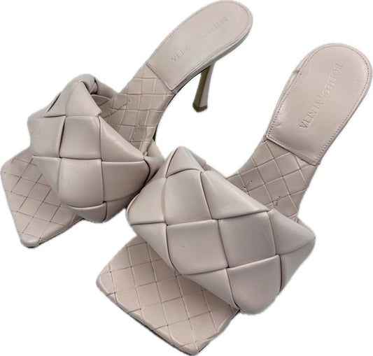 Bottega Veneta - heels 39