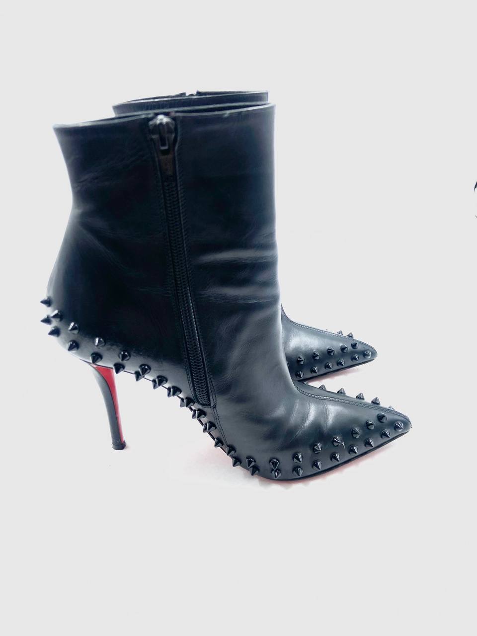 Louboutin - Ankle boots 37.5