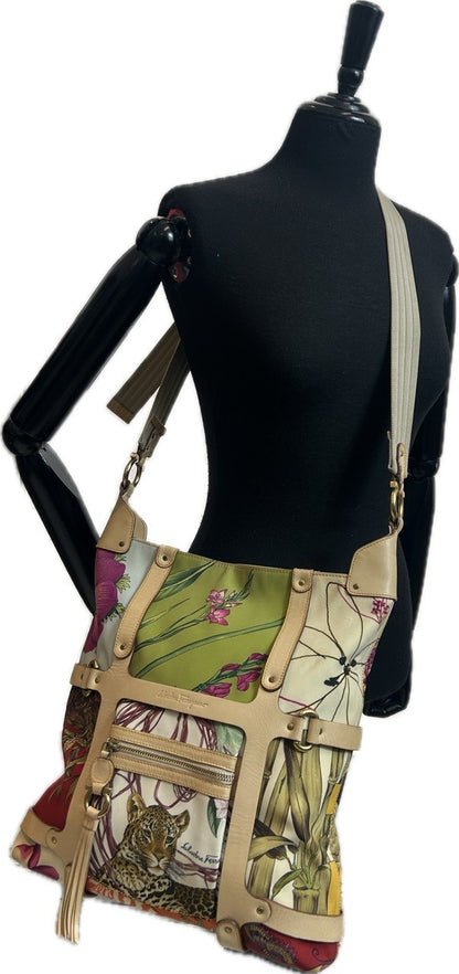Ferragamo - Bag Flores