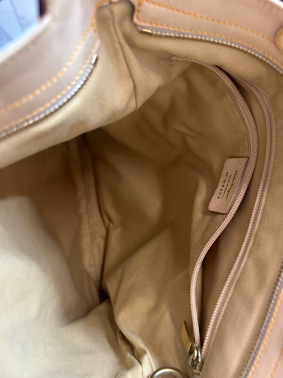 Ferragamo - Bag Flores