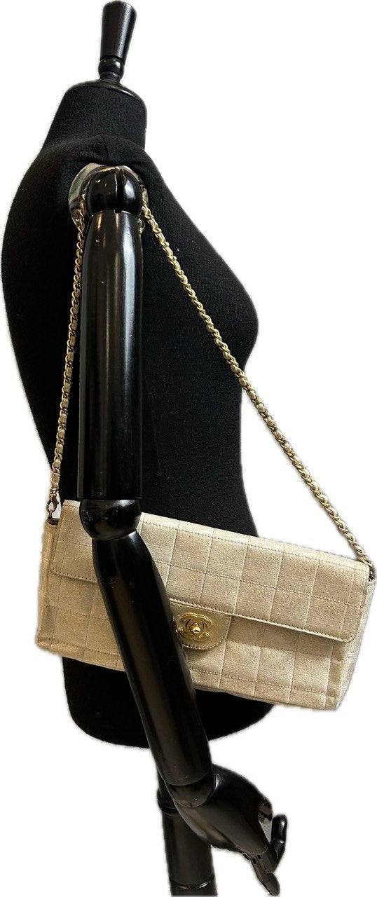 Chanel - Shoulder Bag
