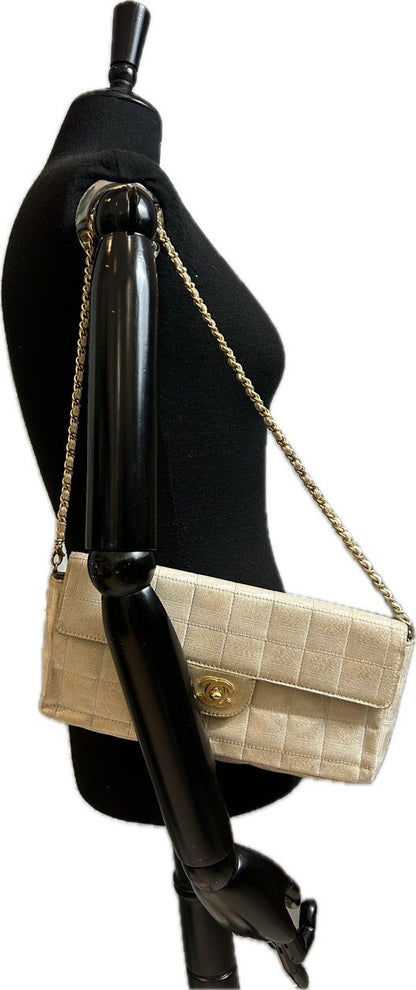 Chanel - Shoulder Bag