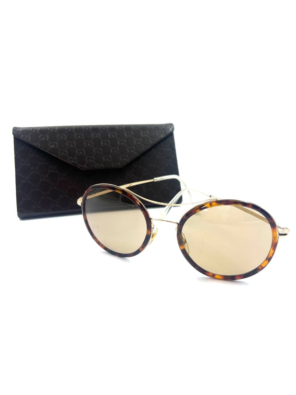 Gucci - sunglasses