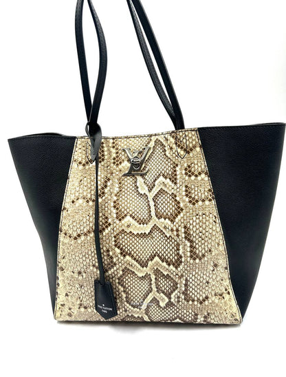 Louis Vuitton - Shoulder bag
