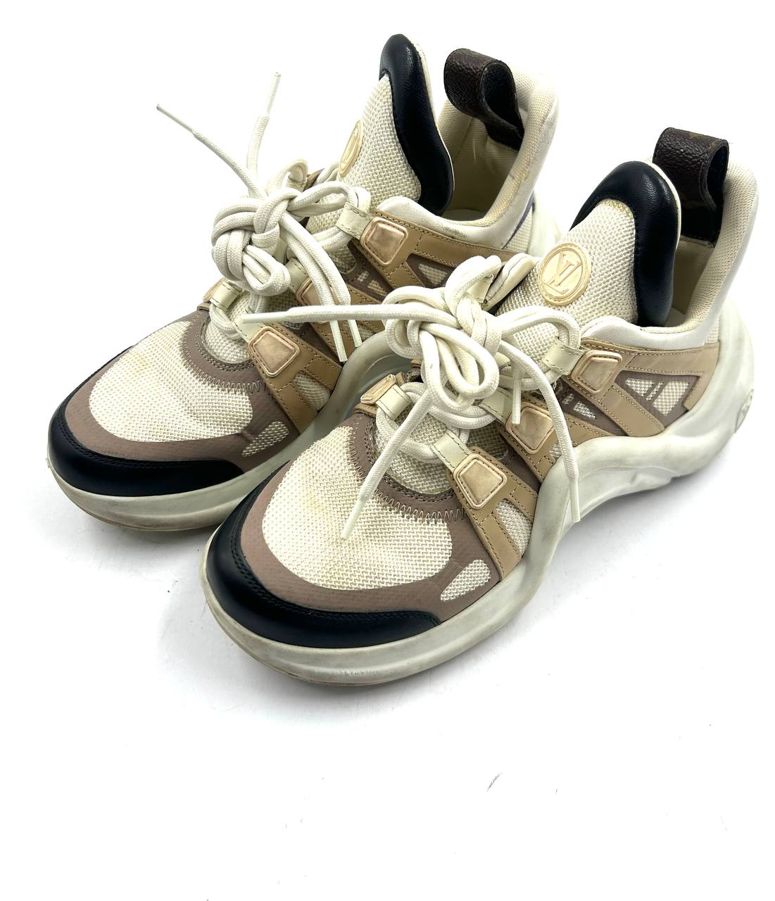 Louis Vuitton - sneakers 35