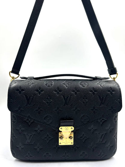 Louis Vuitton - bag
