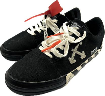 Off white - sneakers 39