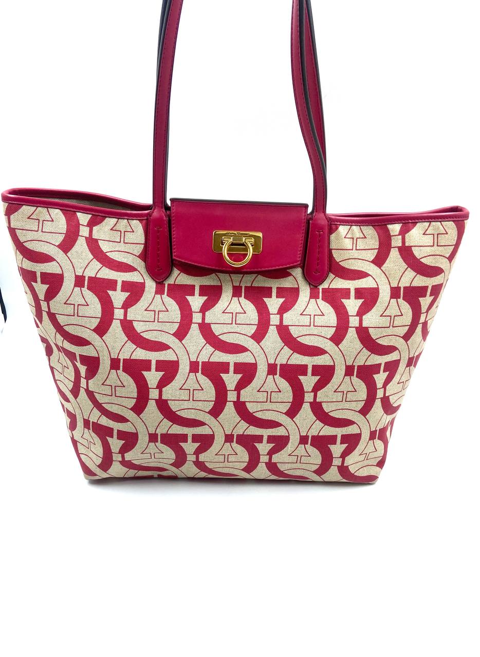 Ferragamo - Shoulder Bag