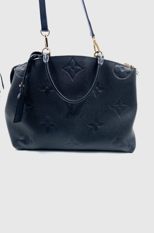 Louis Vuitton - crossbody bag