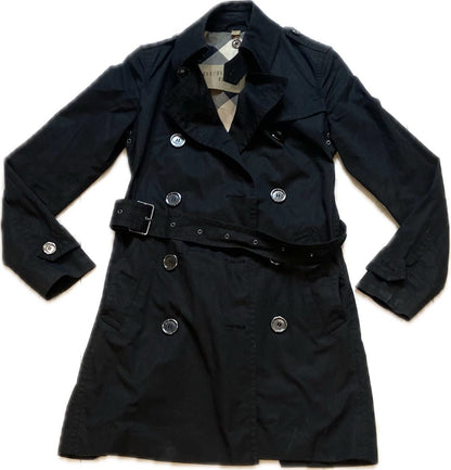 Burberry - Clothing 2
