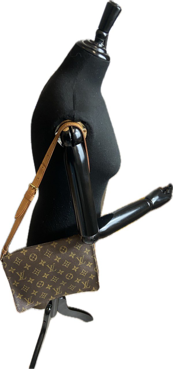 Louis Vuitton - Handbag