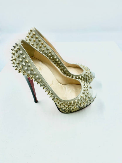 Louboutin - High Heels 37