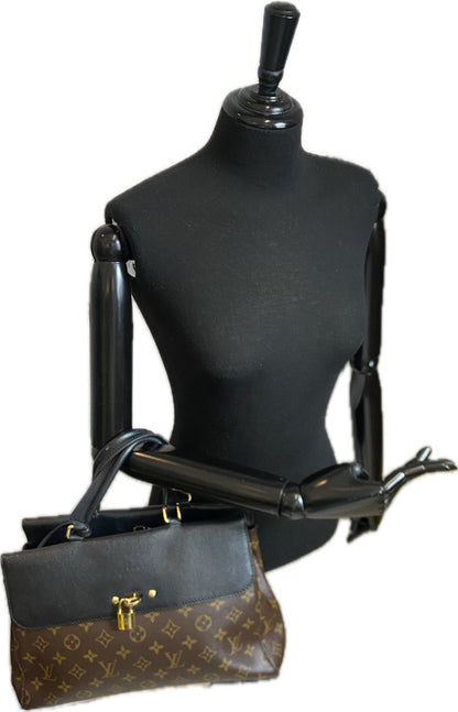 Louis Vuitton - Handbag