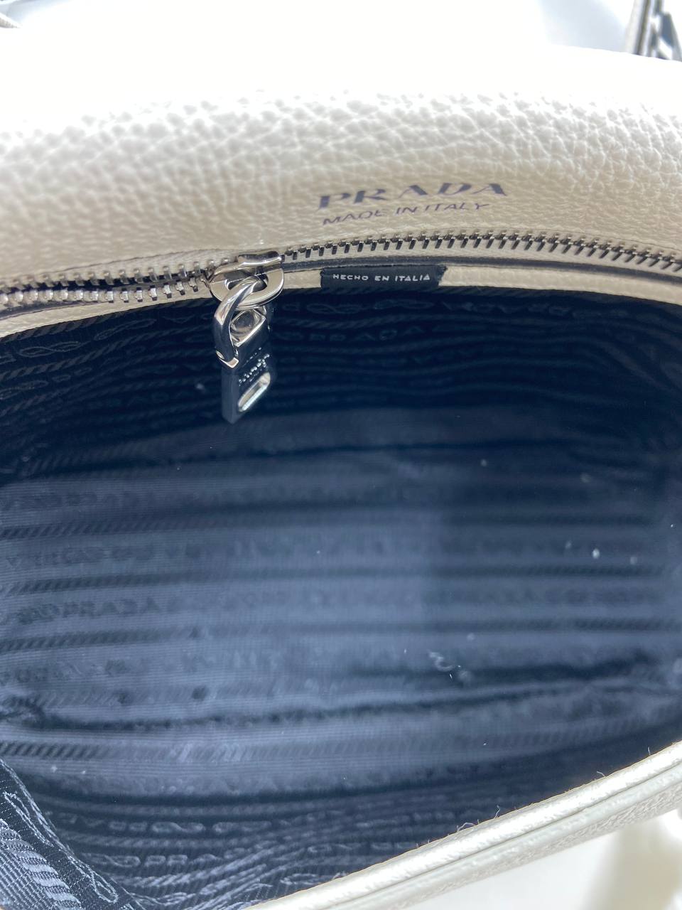 Prada - bag