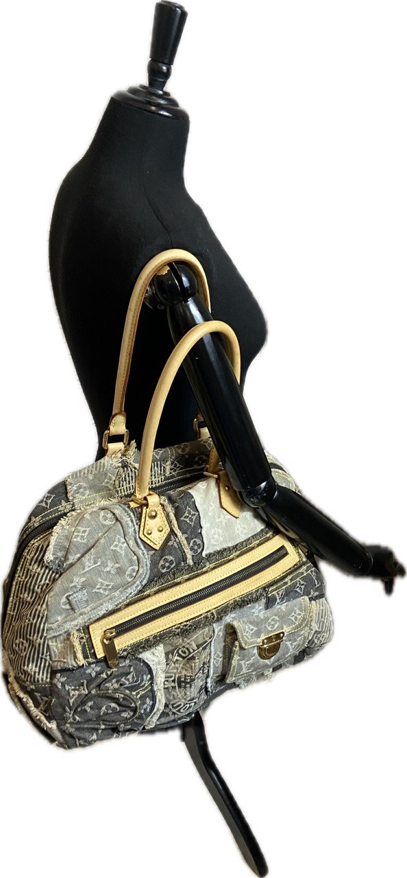 Louis Vuitton - Shoulder Bag