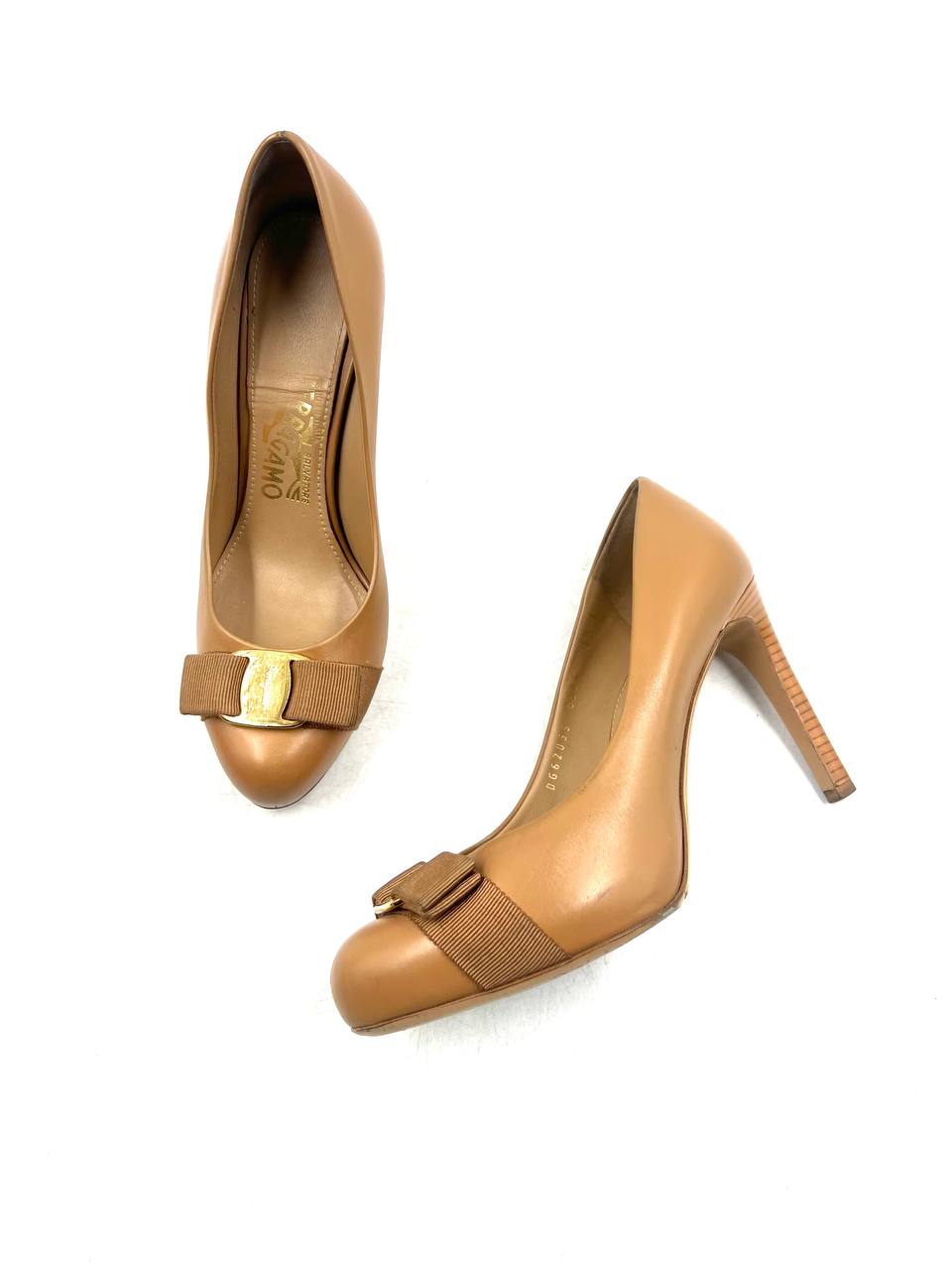 Ferragamo - Heels - 5.5C