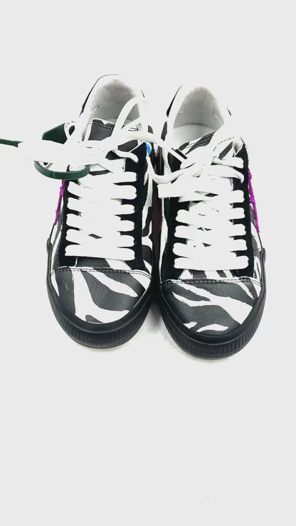 Off-White - Sneakers - 37