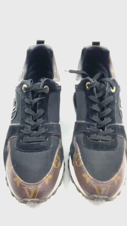 Louis Vuitton - Sneakers 40