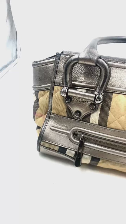 Burberry - Handbag