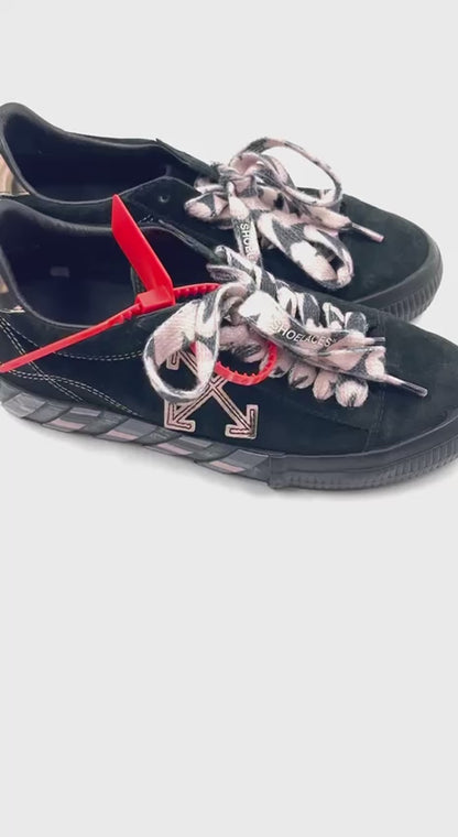 Off White - Sneakers 40