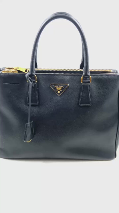 Prada - bag