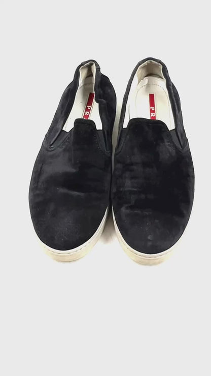 Prada - Sneakers - 37