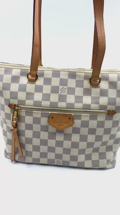 Louis Vuitton - Shoulder Bag